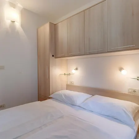 Gæstehus Pineta 3*